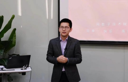 伟德体育官网 - 综合体育赛事平台|奥体中心相助同伴